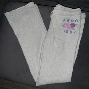 Donated.Aero sweat pants, slim fit w/flare bottoms. Buy by 3/31. Closet closing.